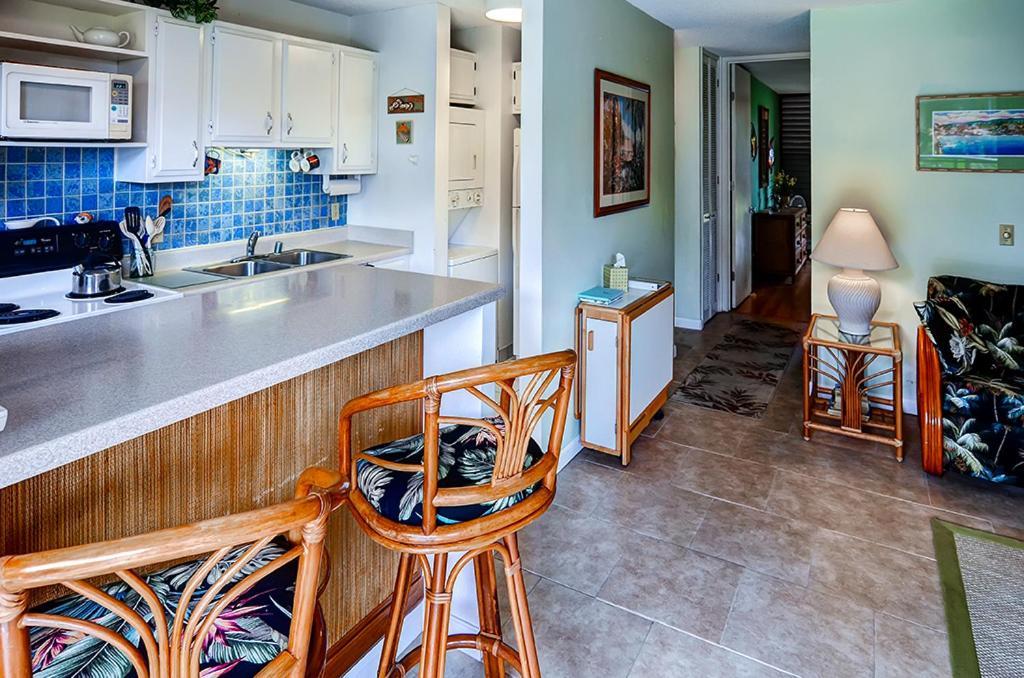 Apartment Oceanview With Private Balcony! Kailua-Kona