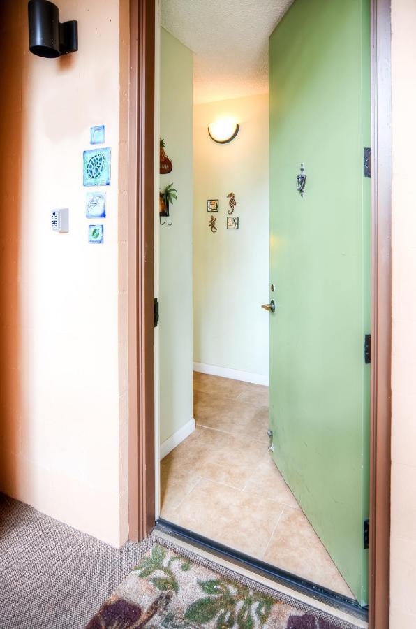 Oceanview With Private Balcony! Apartment *