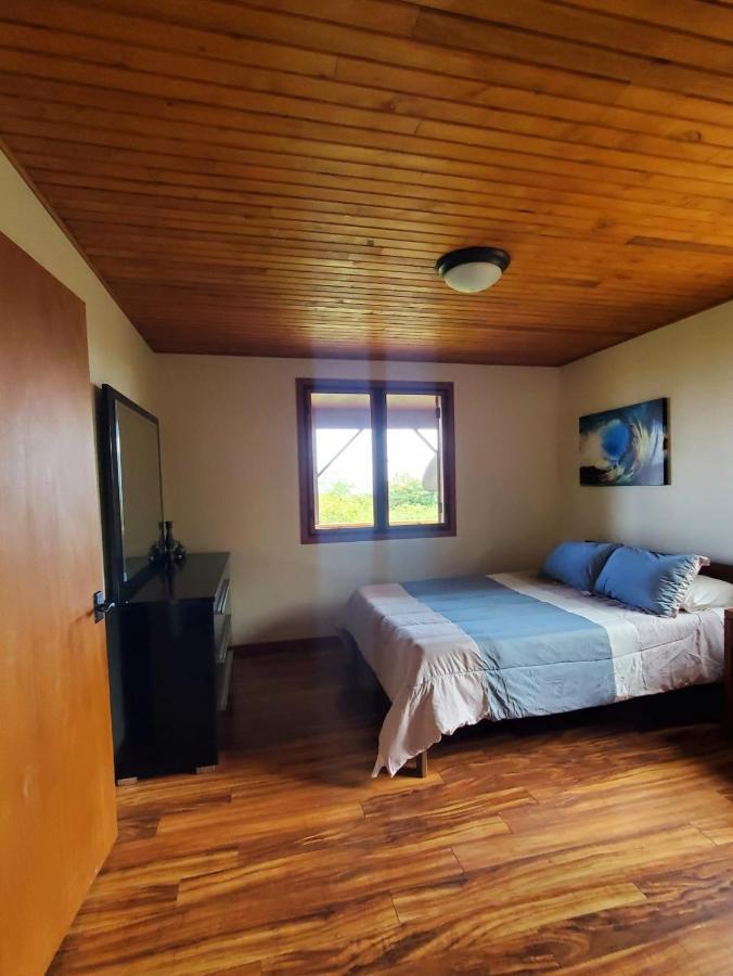 Off-grid Getaway With Ocean Views In Paradise Homestay Pahoa