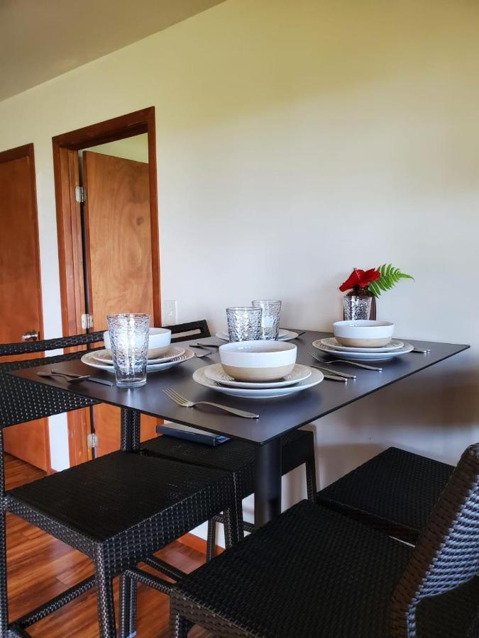 Off-grid Getaway With Ocean Views In Paradise Homestay Pahoa