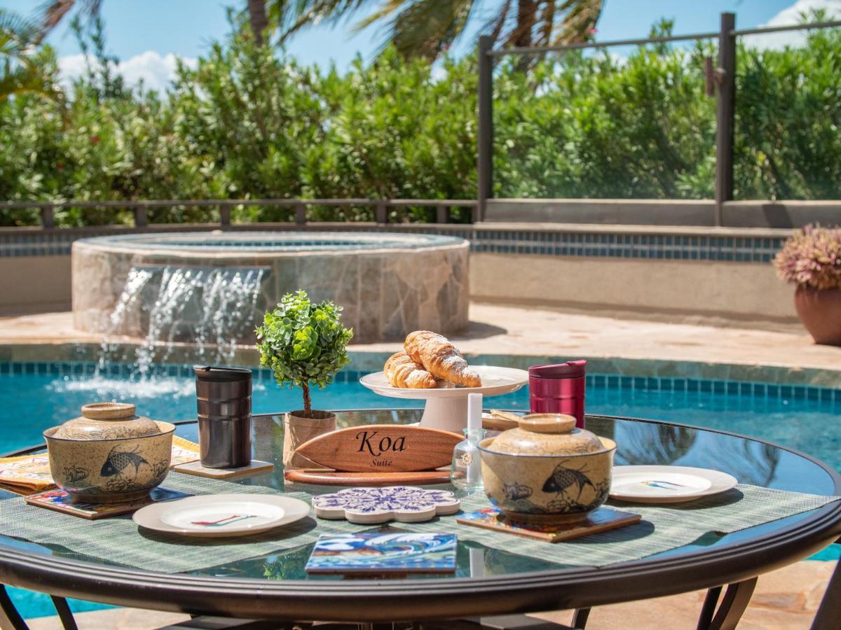 Noahs Hideaway Luxury Bed & Breakfast