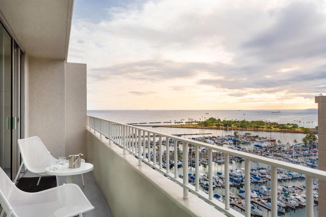 Hilton Vacation Club The Modern Hotel Honolulu