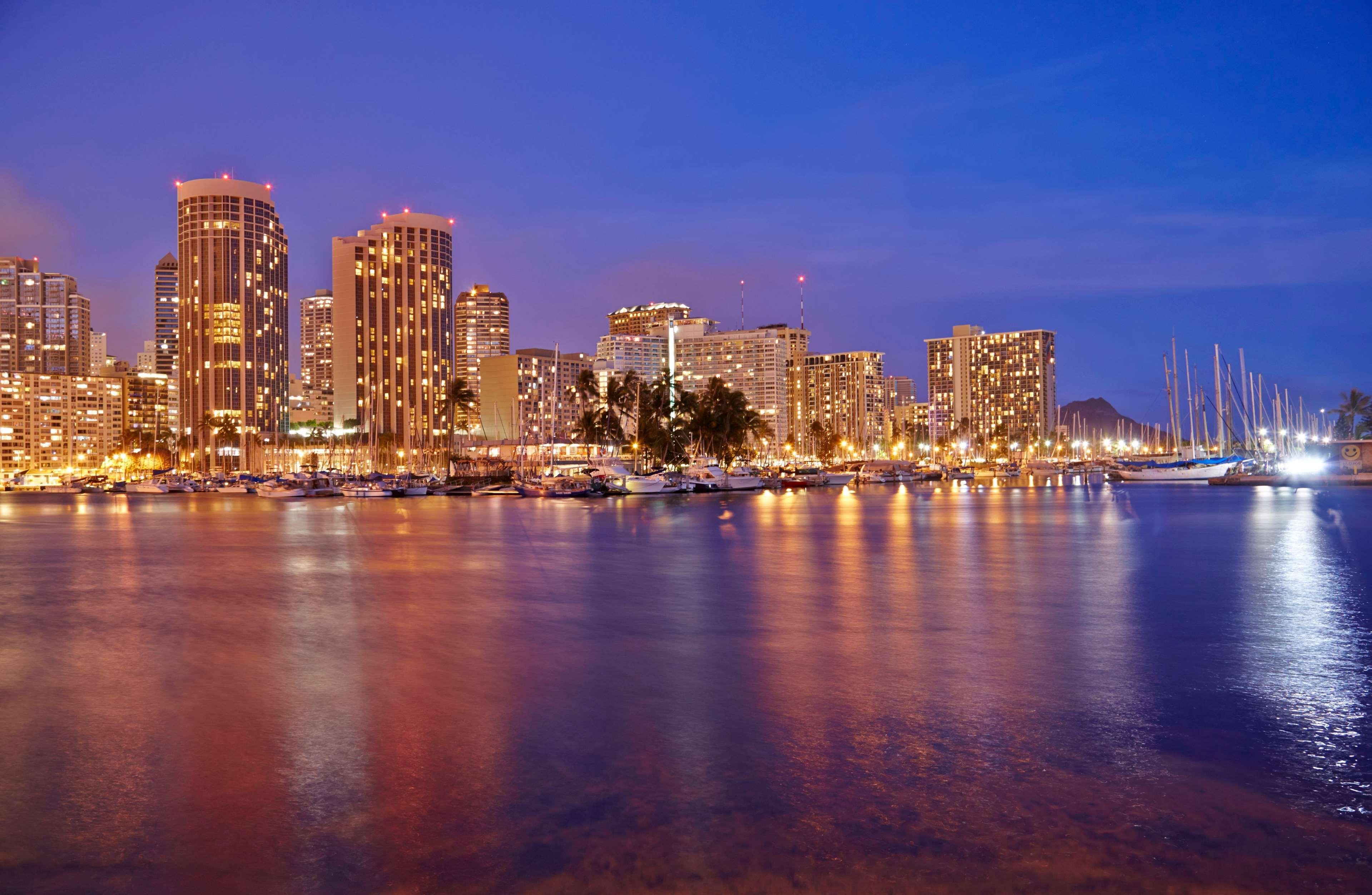 Hotel Waikiki 4*