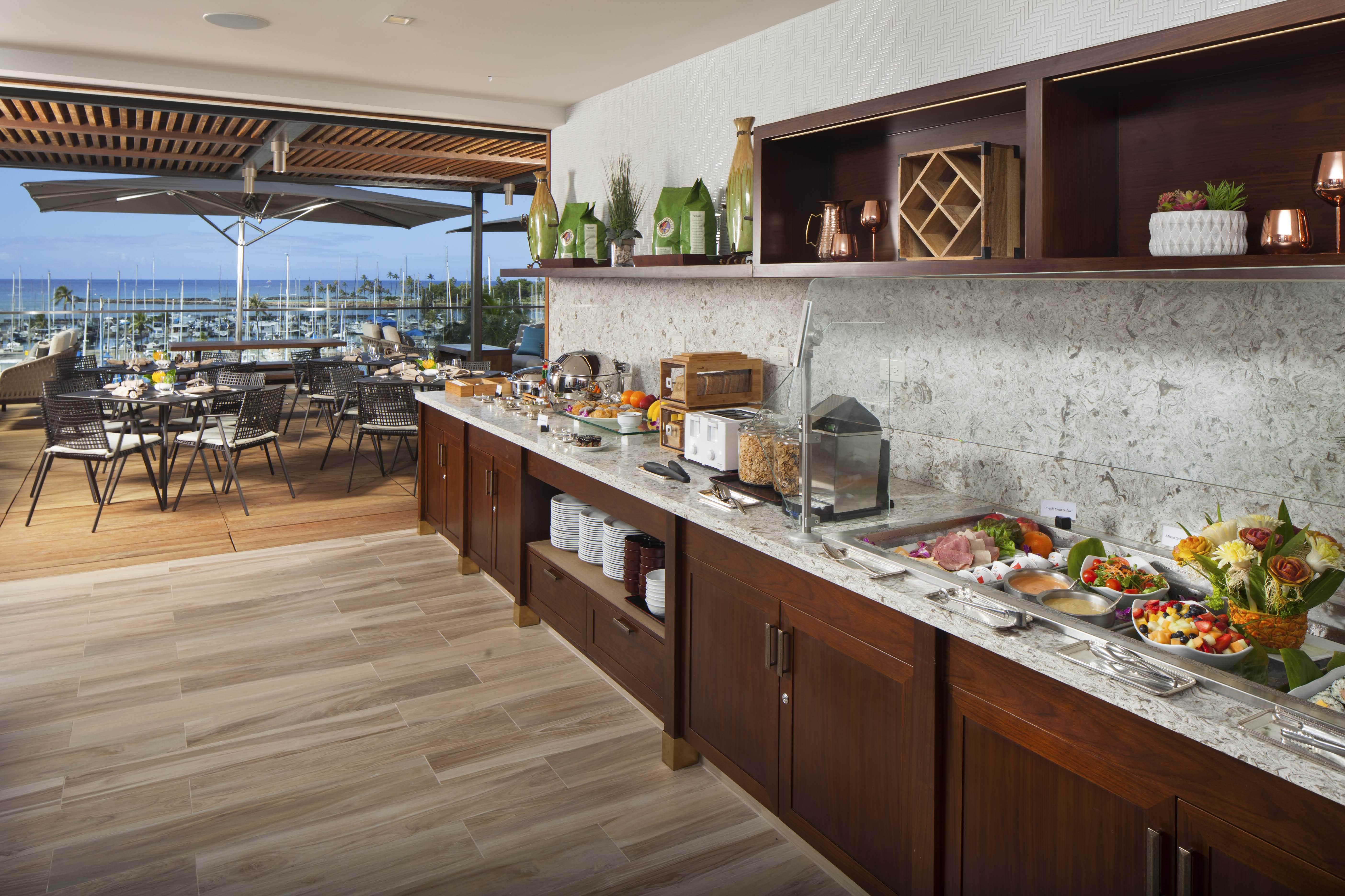 Waikiki Hotel 4*