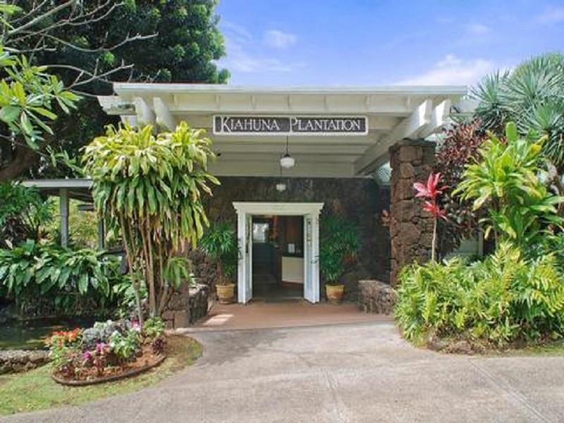 Kiahuna Plantation And By Castle