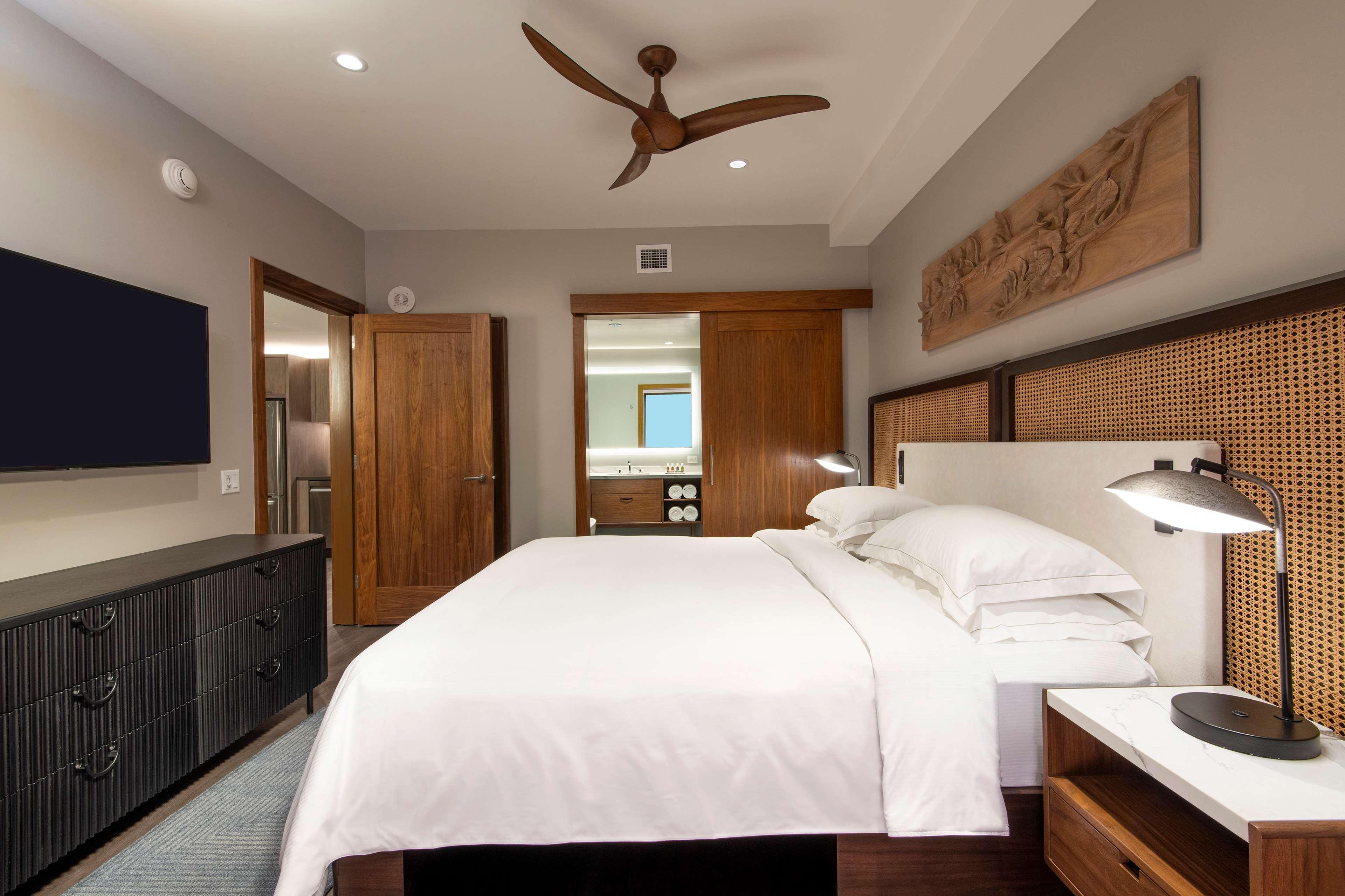 Hilton Grand Vacations Club Maui Bay Hotel Kihei