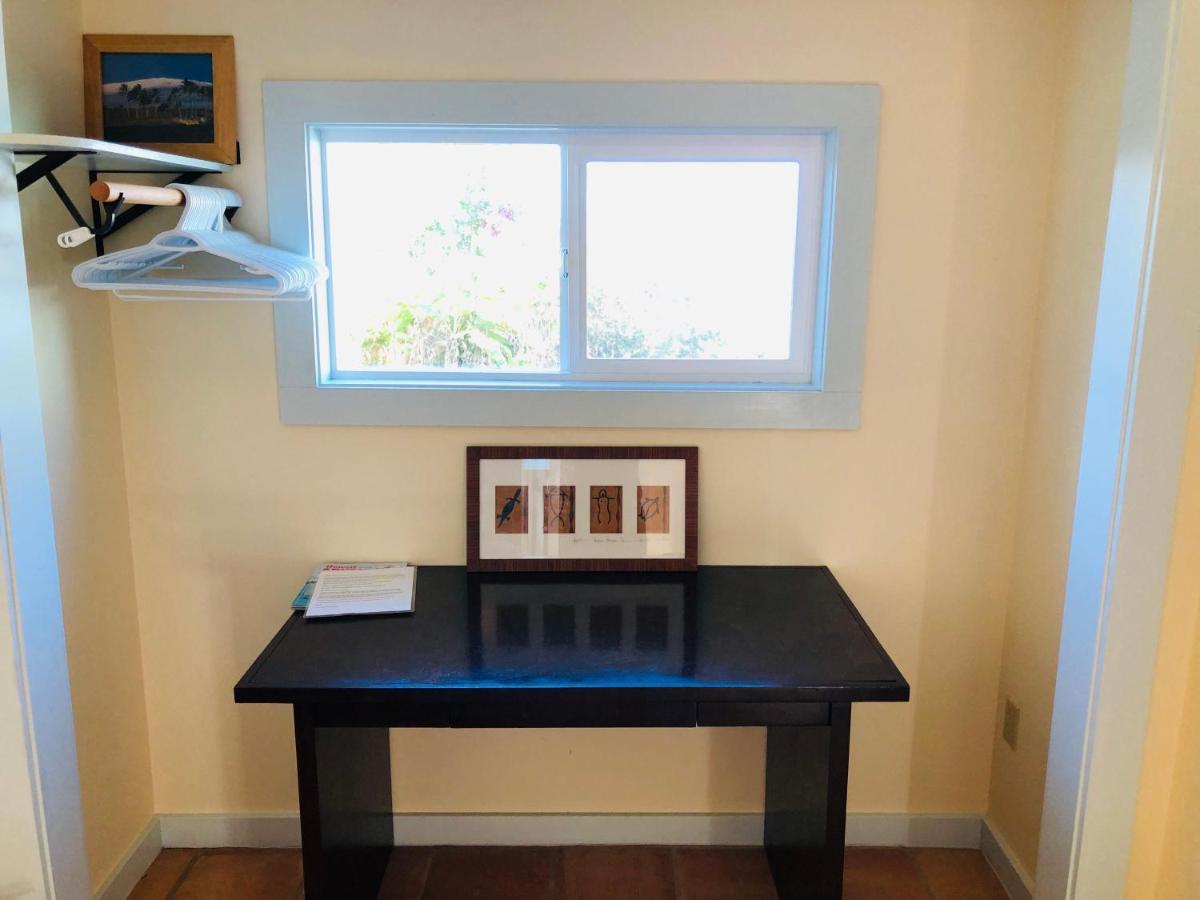 Holualoa Guest house