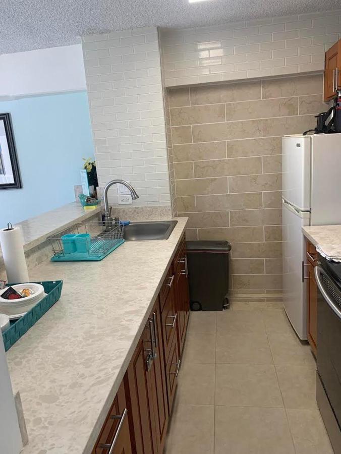 Ocean And Mountain View - Free Reserved Parking Apartment *
