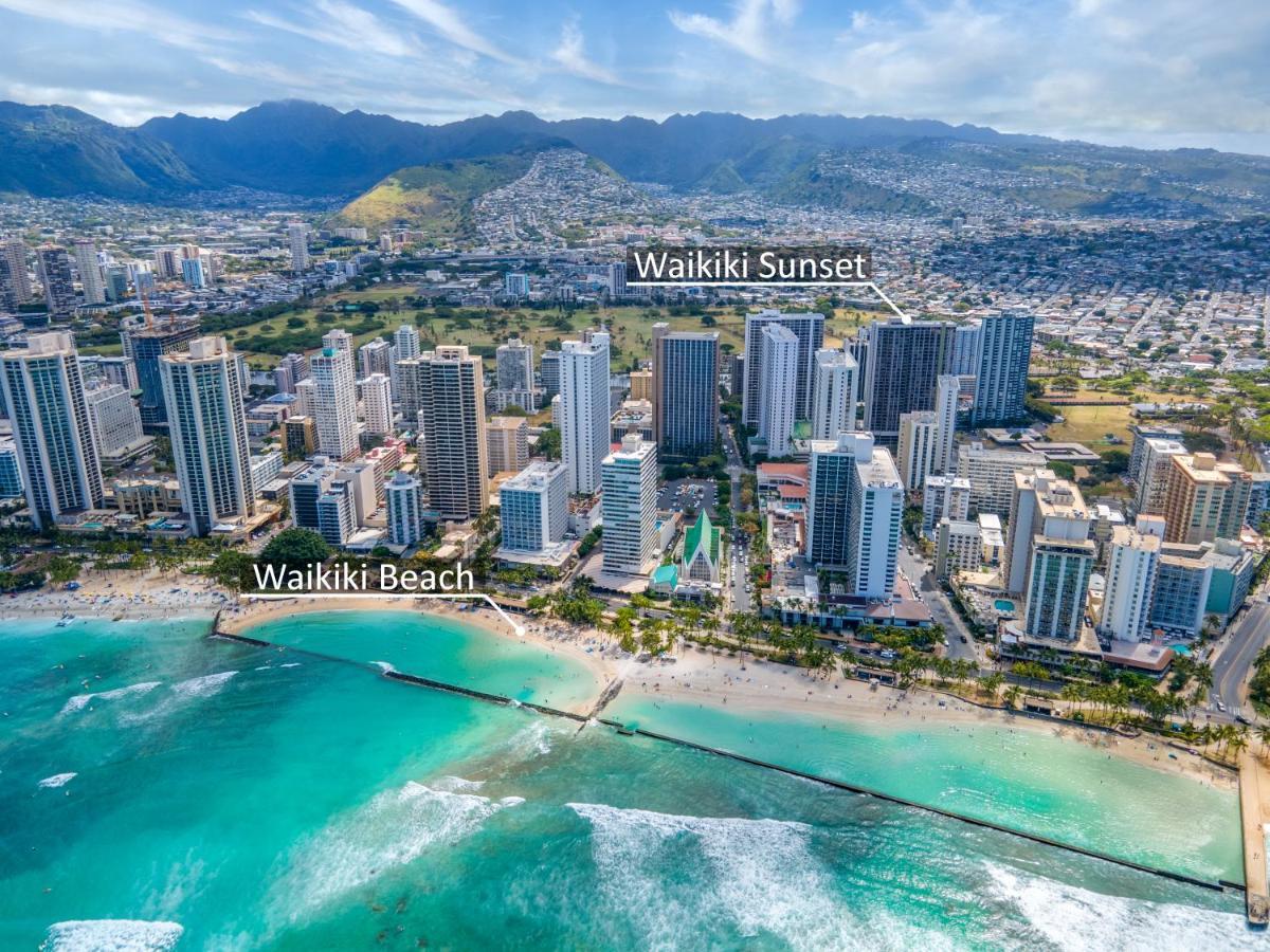 Waikiki Sunset Mountain View Near With Parking Apartment Honolulu