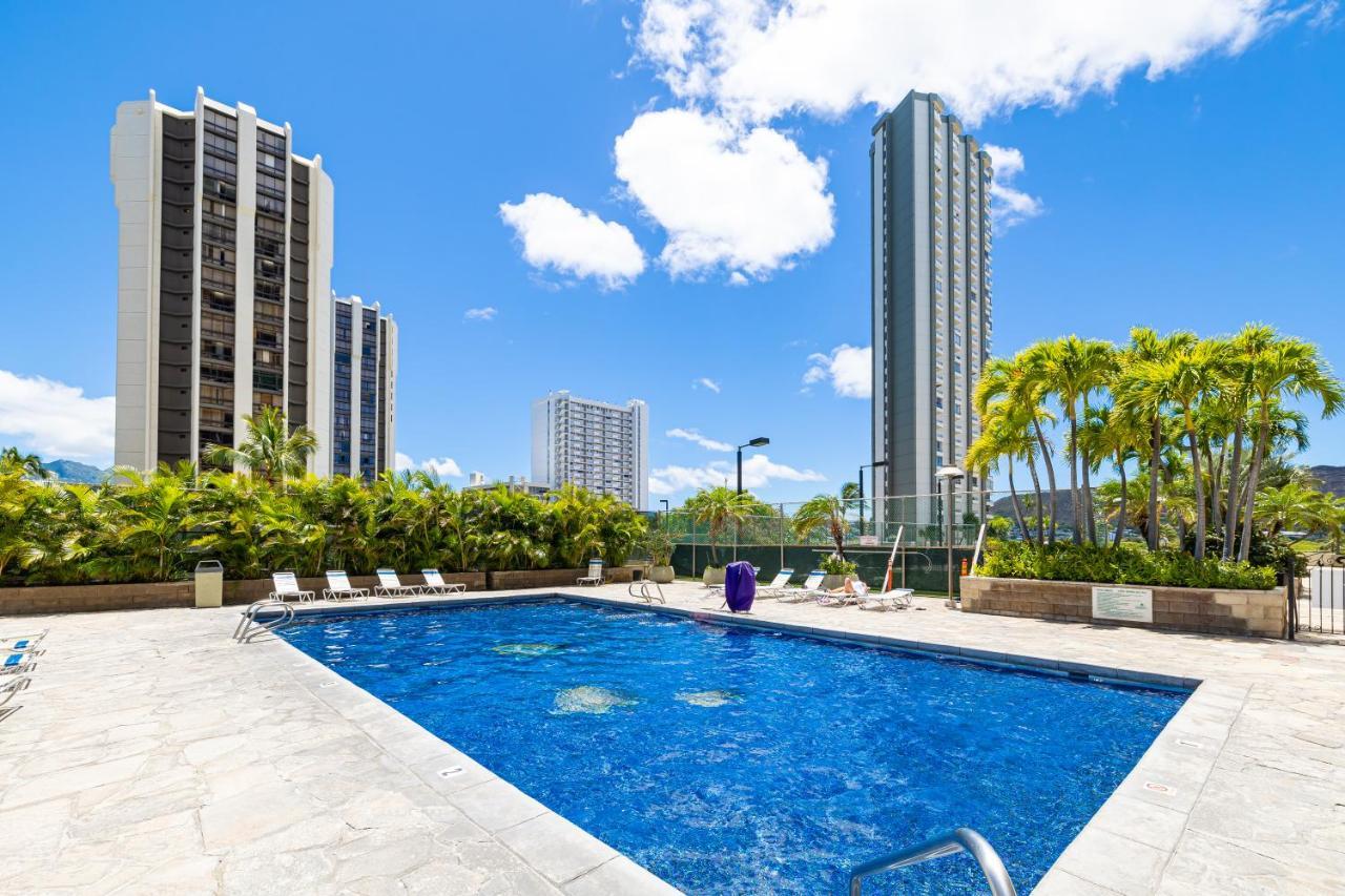 Waikiki Sunset Mountain View Near With Parking * Honolulu