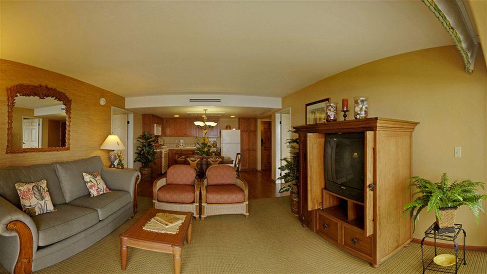 Kauai Coast At The Beach Boy 4*