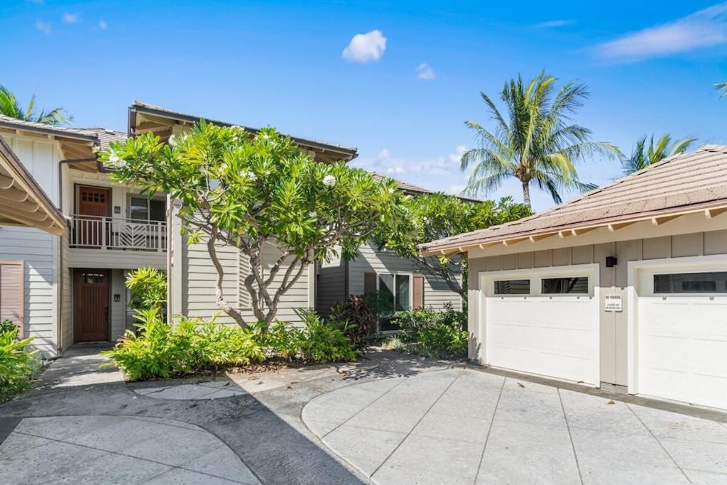 Holiday home Mauna Lani Palm D-2 Corner Unit Historic View *