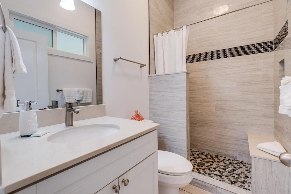 Unit 14 Maui Ohana Modern