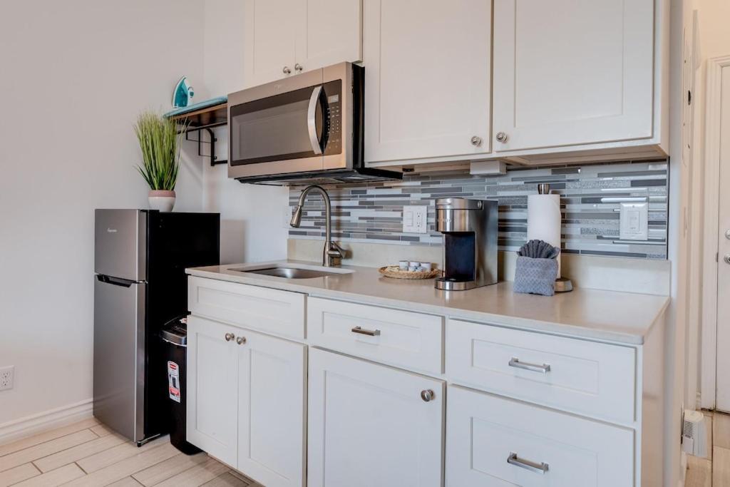 Unit 14 Maui Ohana Modern Apartment Wailuku