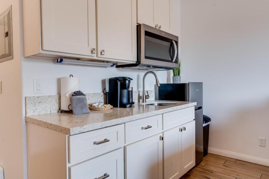 Apartment Unit 4 Maui Ohana Modern Wailuku