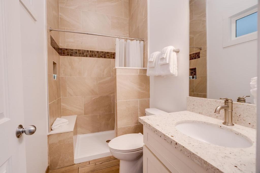 Unit 4 Maui Ohana Modern Apartment Wailuku