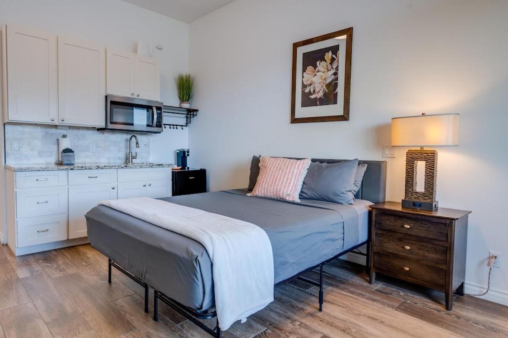 Unit 12 Maui Ohana Modern