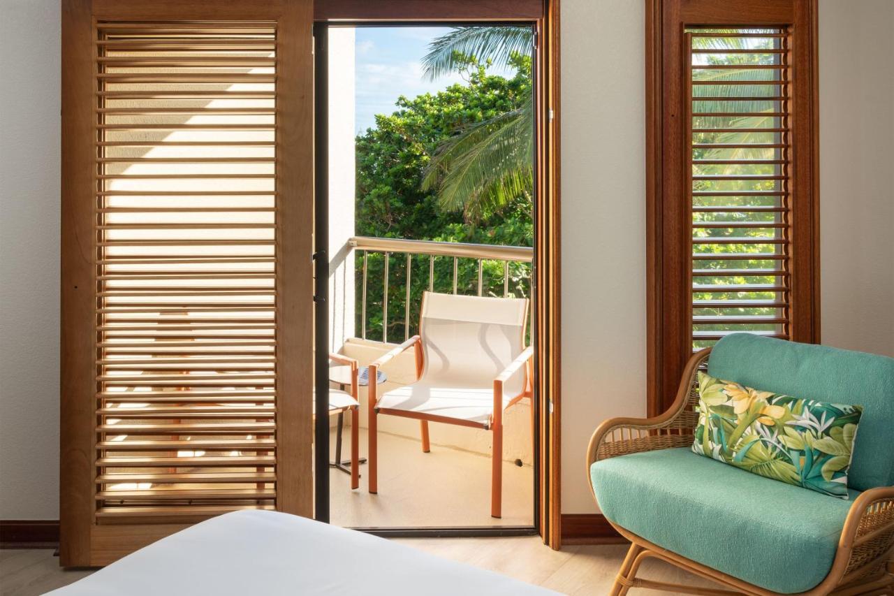 Sheraton Coconut