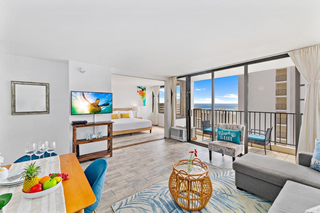 Apartment 1br With Great Ocean Views, 1 Block To Waikiki *
