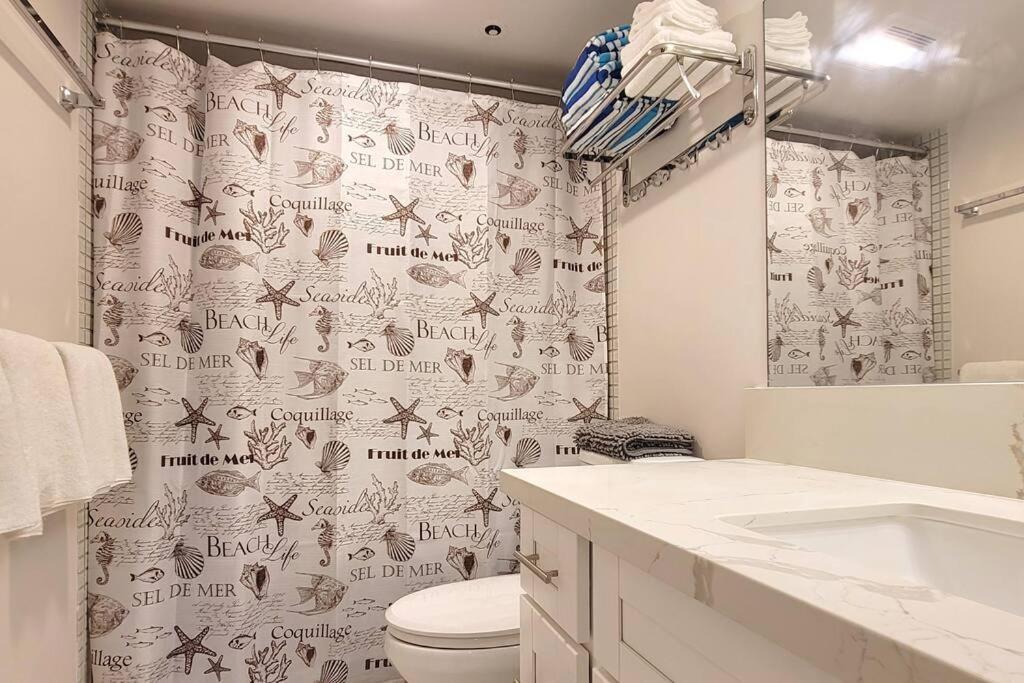 Condotel With Free Parking Wifi Ac Apartment Honolulu