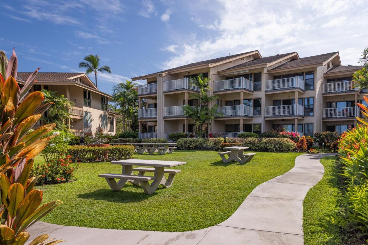 Sea Village #3202 Apartment *