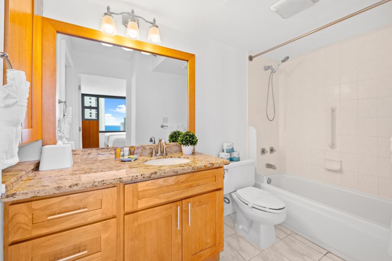 Apartment Stunning Ocean View 1br - Free Parking! *