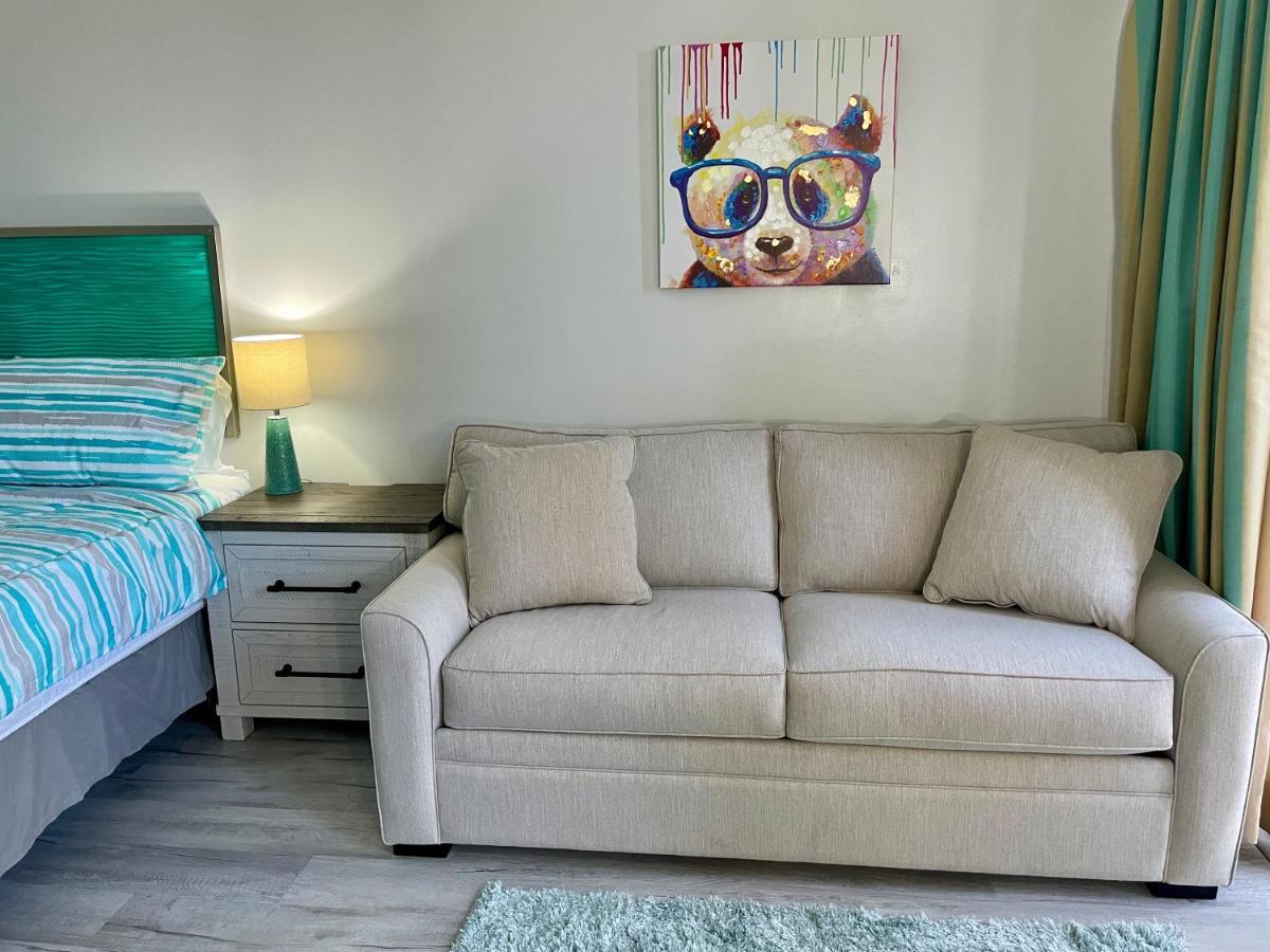 Apartment Aqua Palms Waikiki #304 And #1112