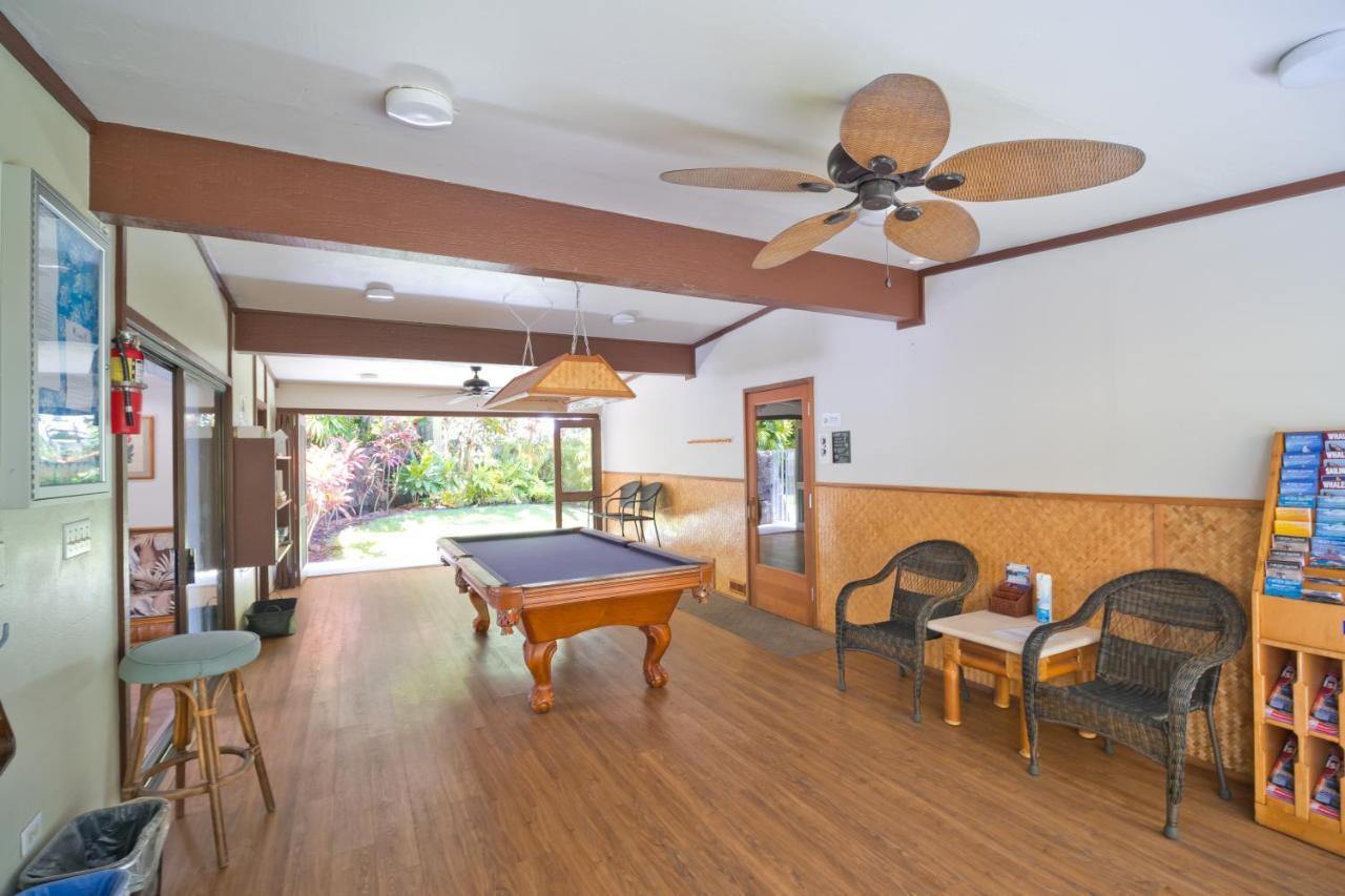Family Getaway - Lava Room At Magic Sands Beach Apartment *