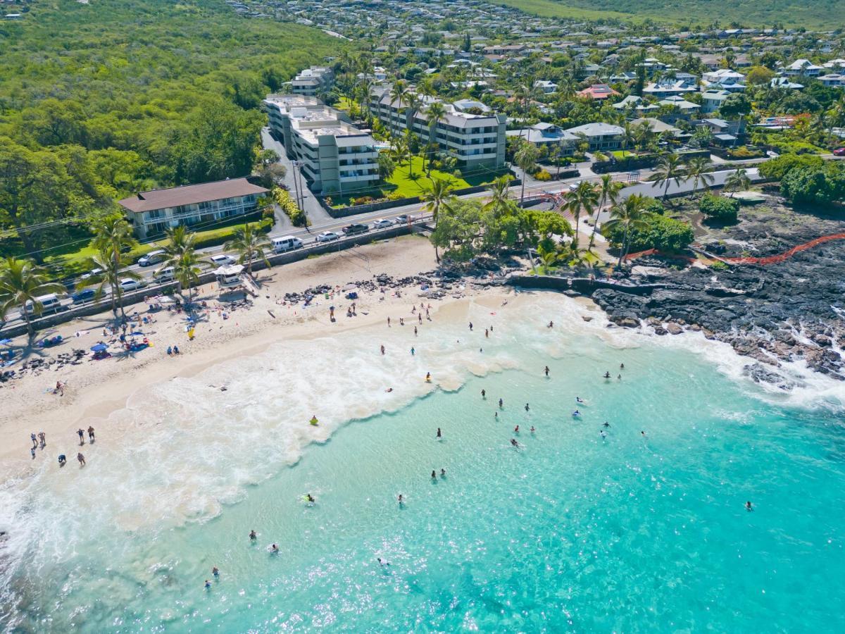 Family Getaway - Lava Room At Magic Sands Beach Apartment Kailua-Kona