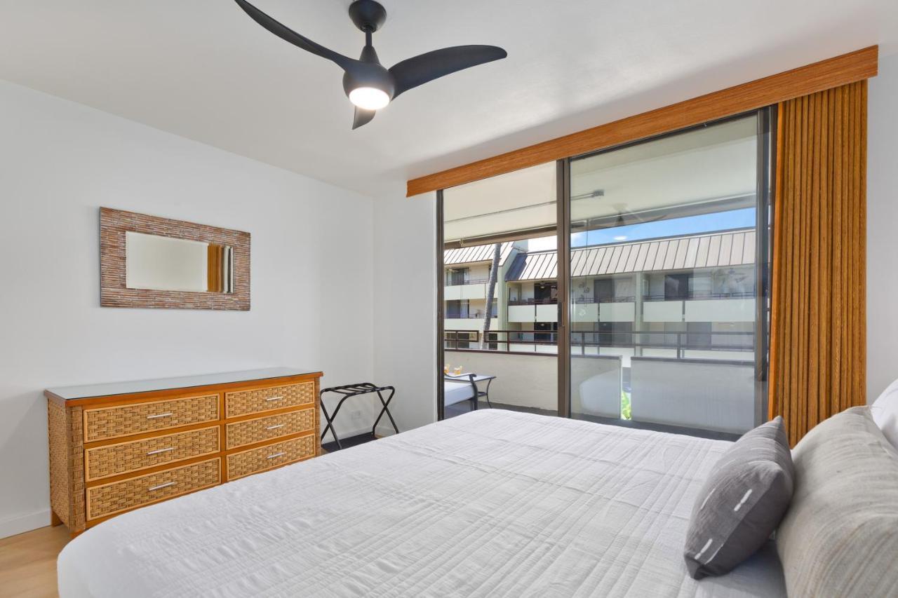 Apartment Family Getaway - Lava Room At Magic Sands Beach Kailua-Kona