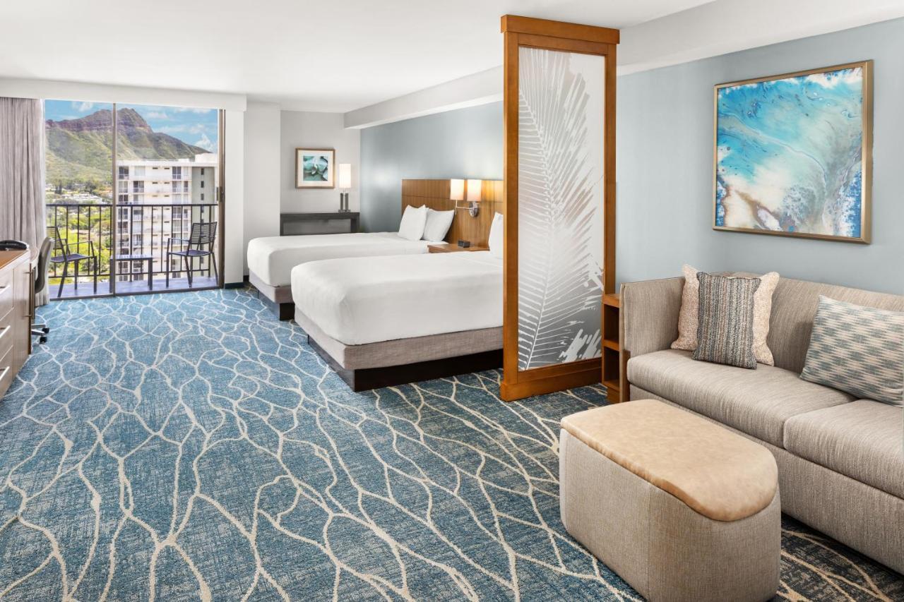Hyatt Place Waikiki Hotel 4*