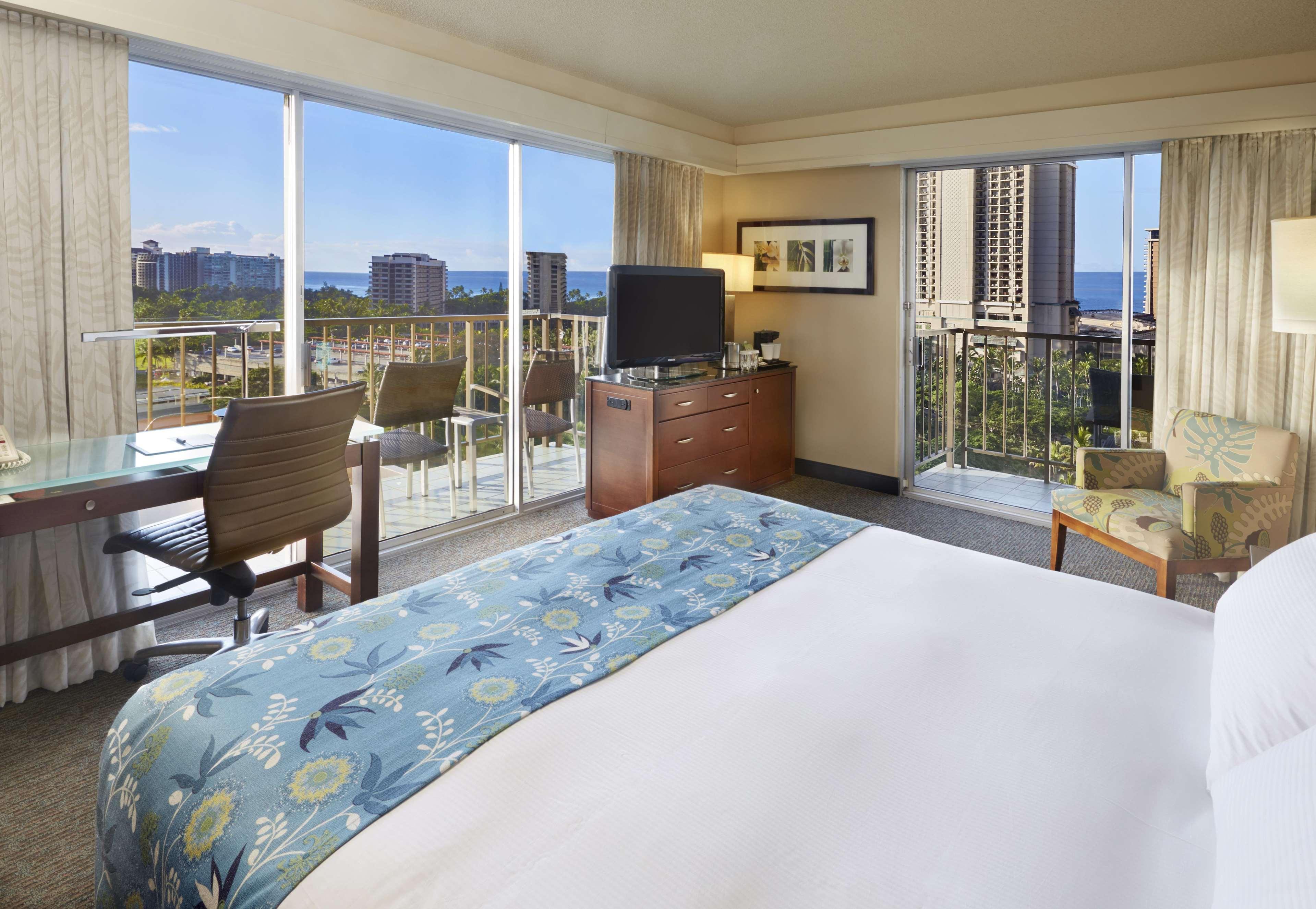 Holiday Express Waikiki By Ihg