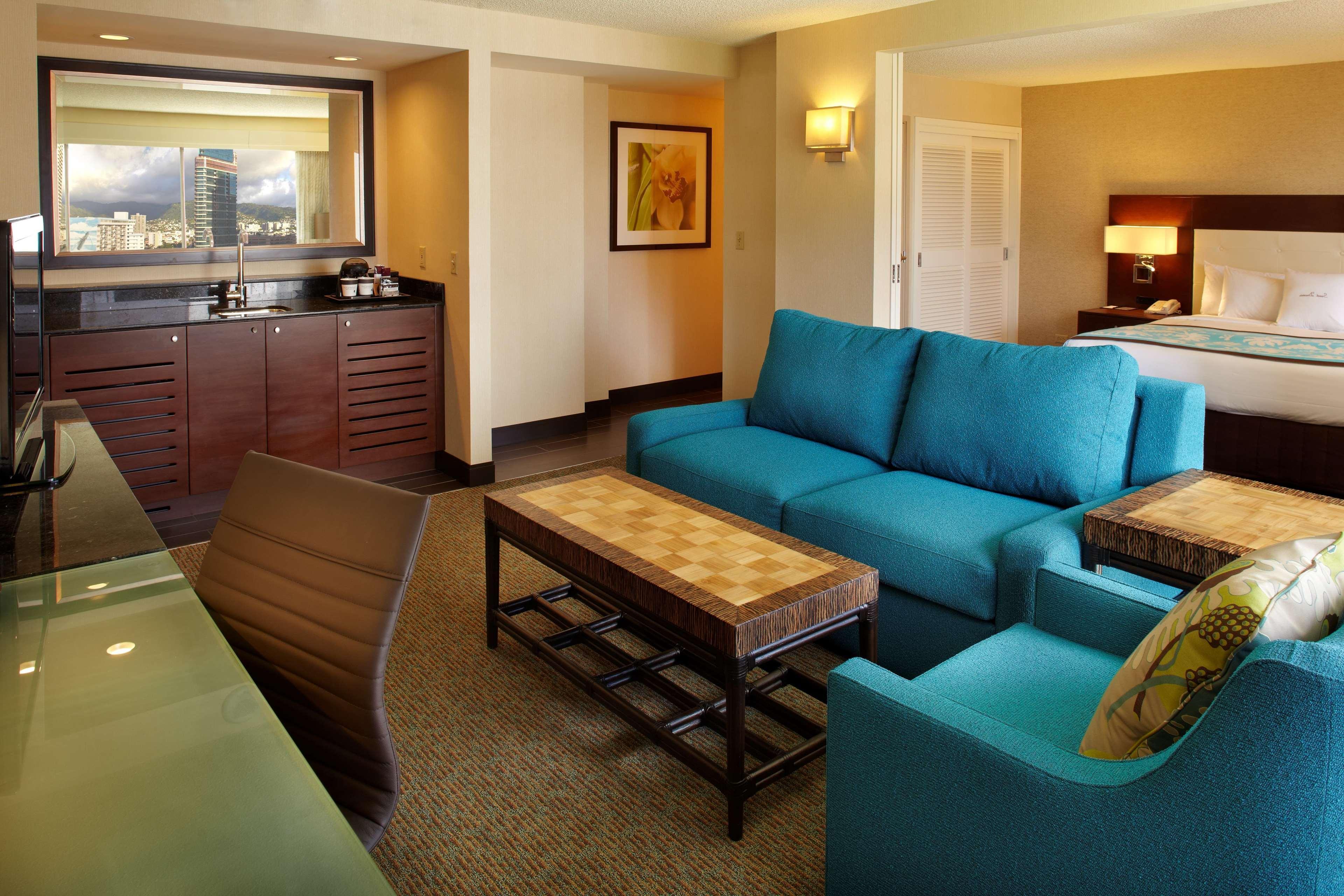 Holiday Express Waikiki By Ihg Resort Honolulu