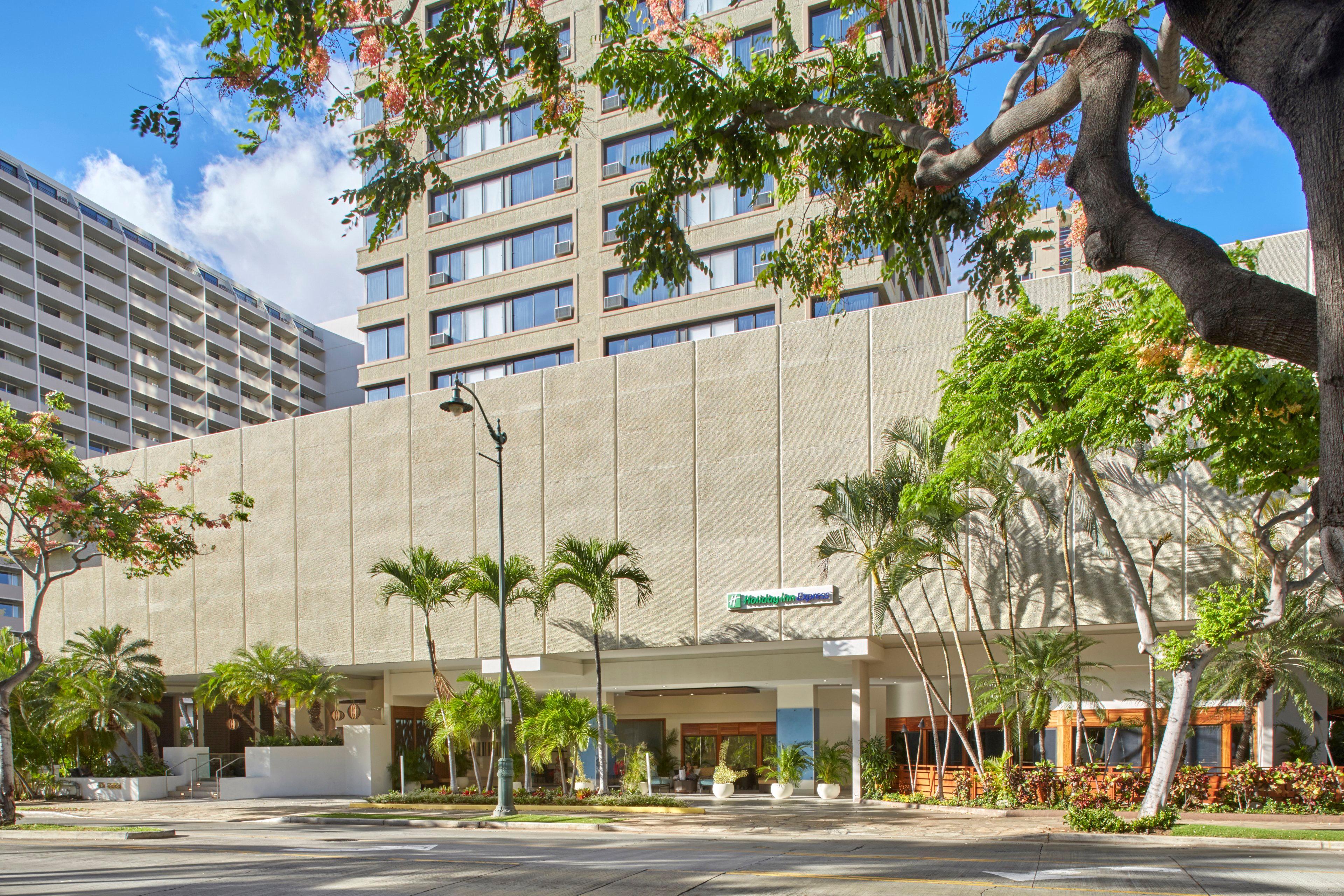 Holiday Express Waikiki By Ihg Resort Honolulu