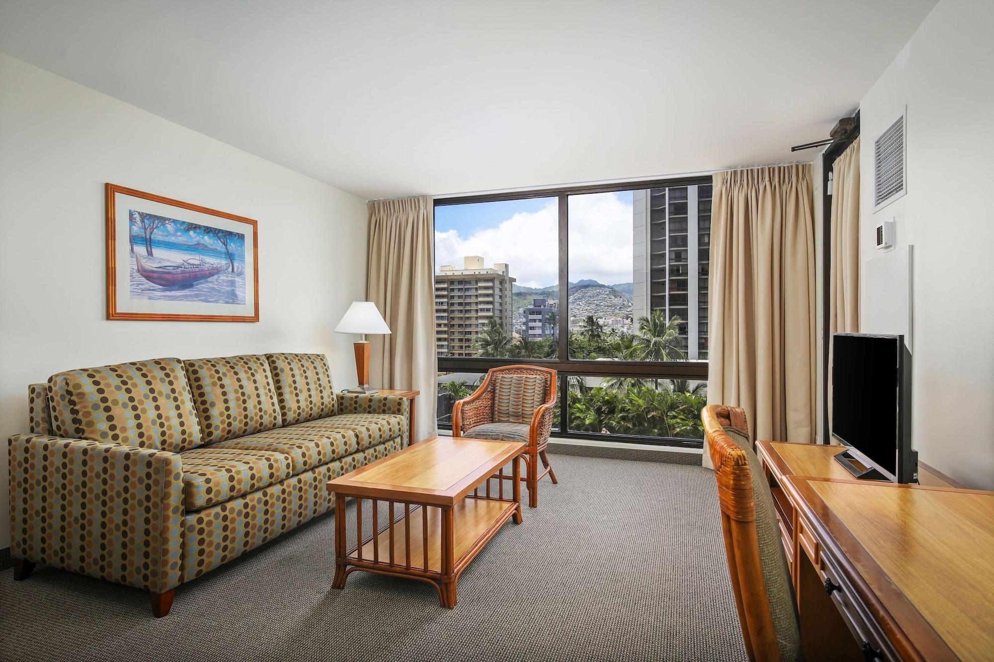 Aston Waikiki Sunset Aparthotel