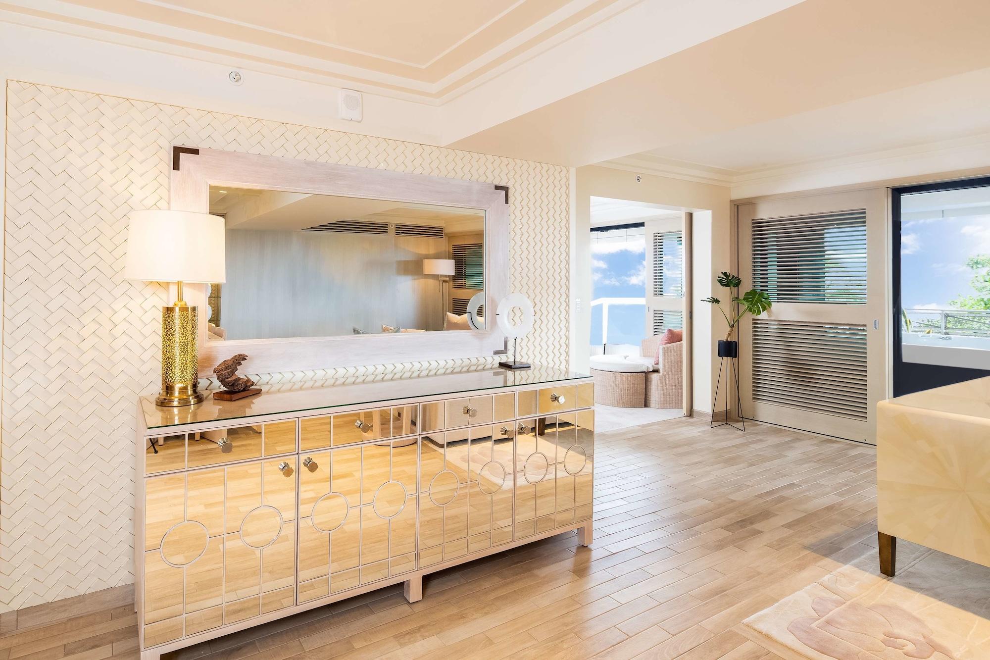 Hotel Aston Beachside