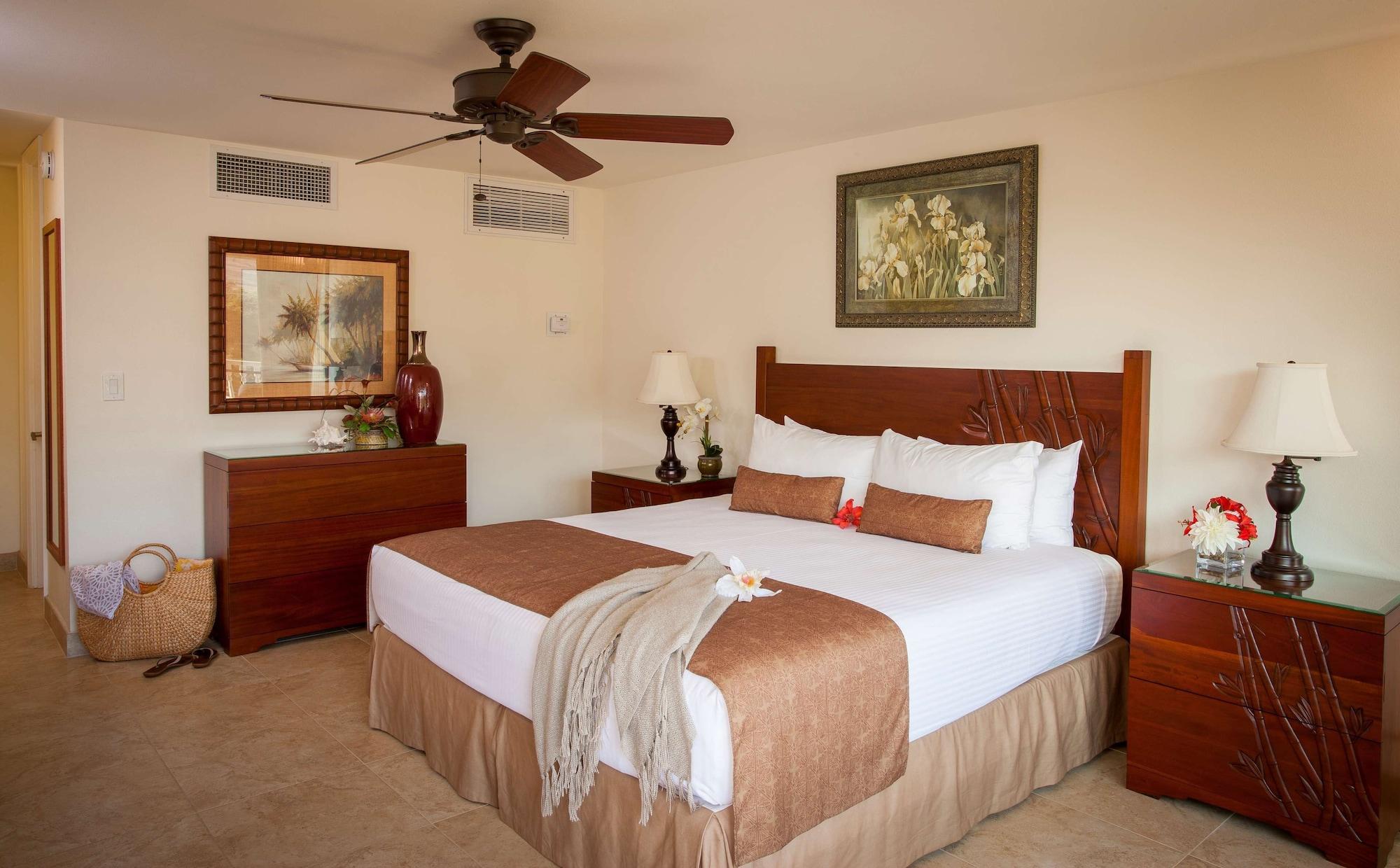Shores Lahaina