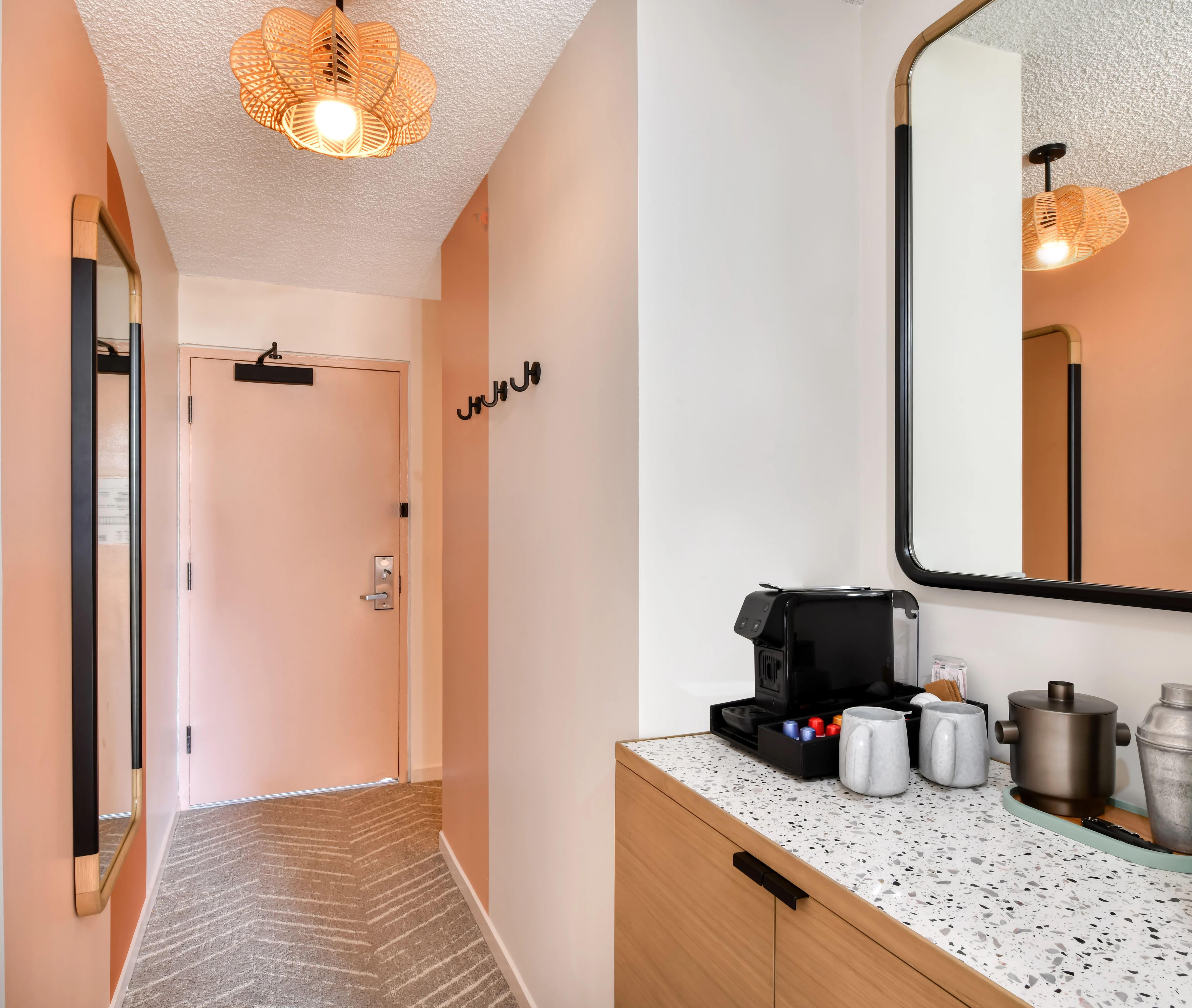 Hotel Romer Waikiki At The Ambassador Honolulu