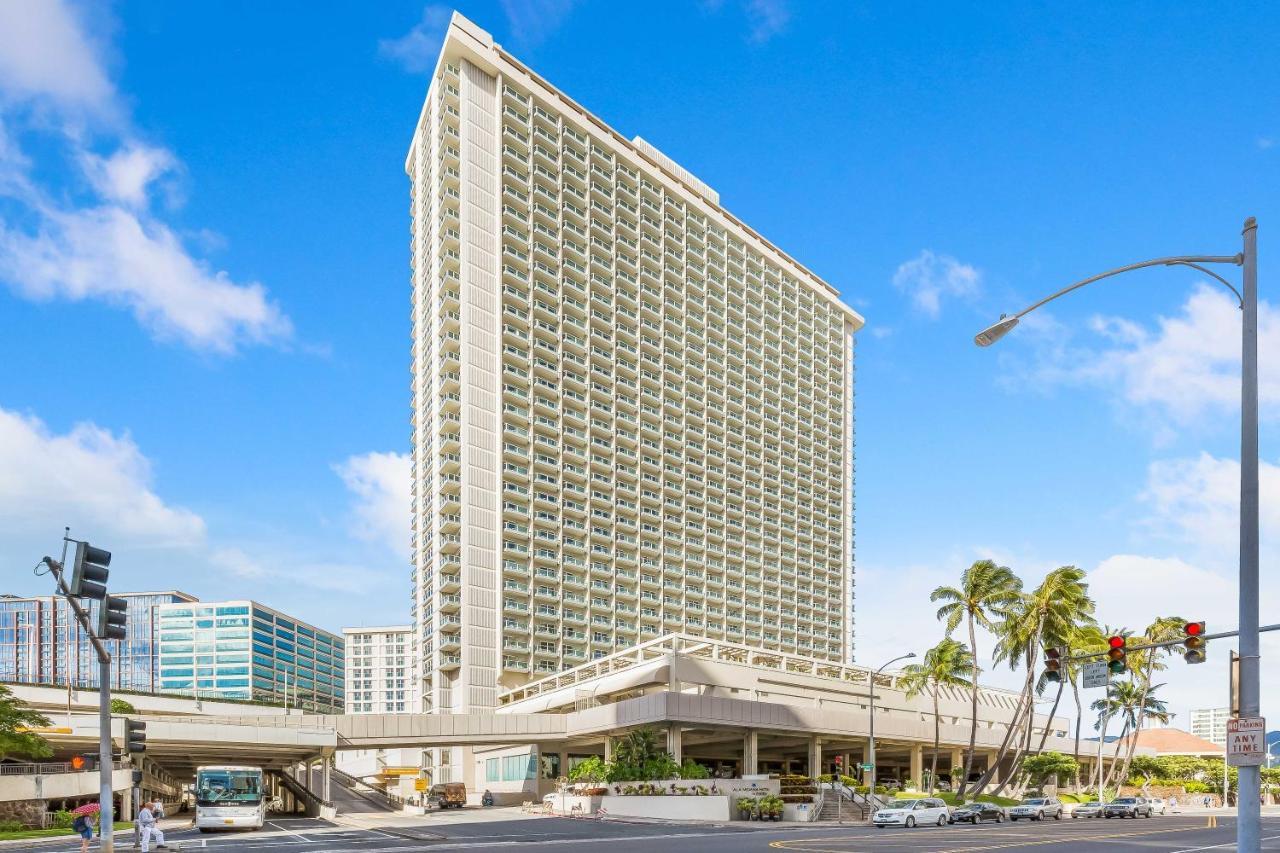 Castle At Ala Moana Hotel