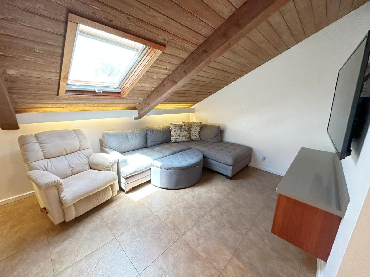 Holiday home Coral Hale 5br 3ba Luxury Home, Ac, Hot Tub And Stunning Views *