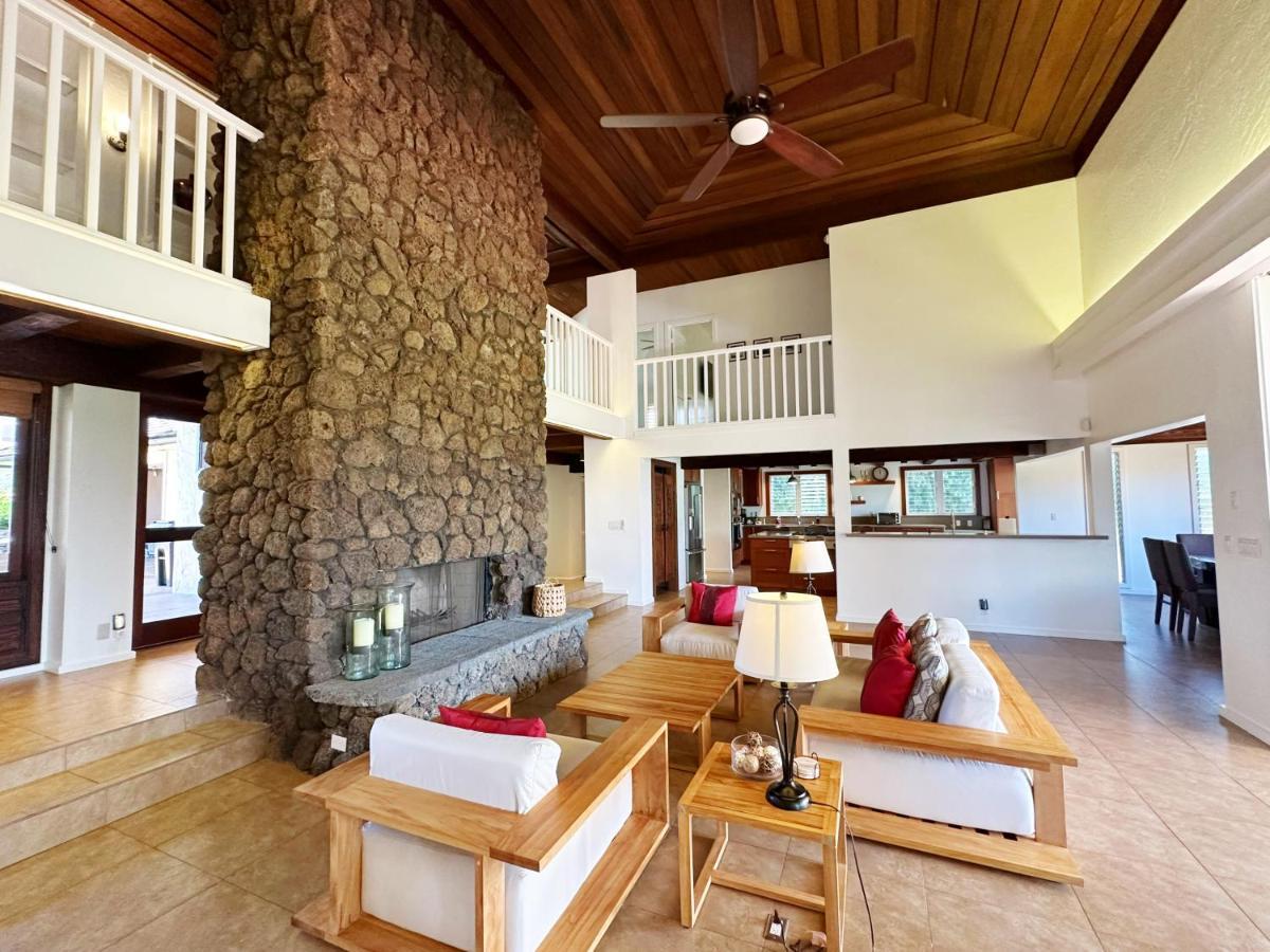 Holiday home Coral Hale 5br 3ba Luxury Home, Ac, Hot Tub And Stunning Views *