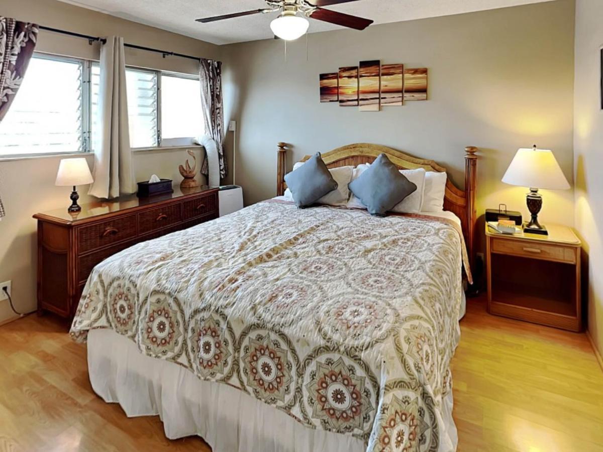 1112islandsurf312isnco - Island Surf 312 Apartment *