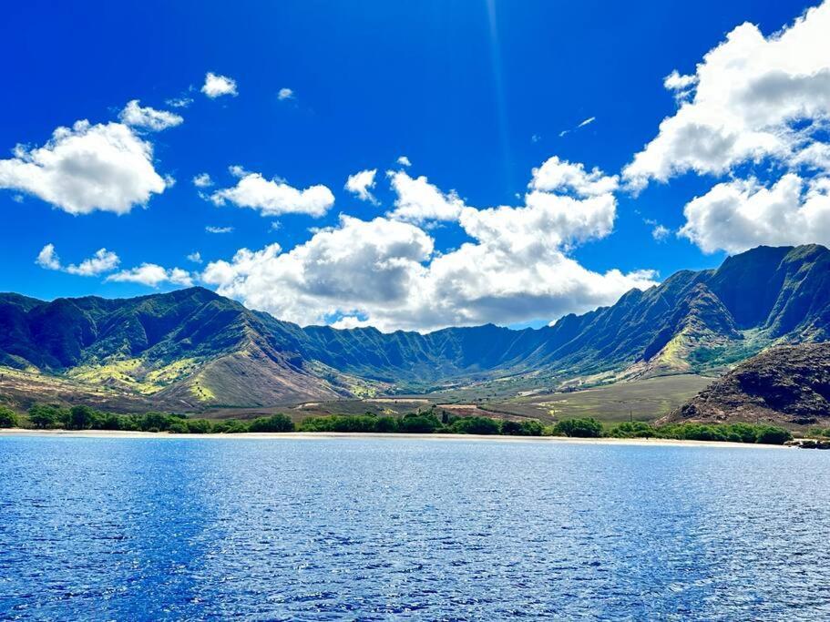 New 4 Bedroom With Ocean And Gorgeous Mountain Views In The Gated Community Of Mauna Olu Waianae