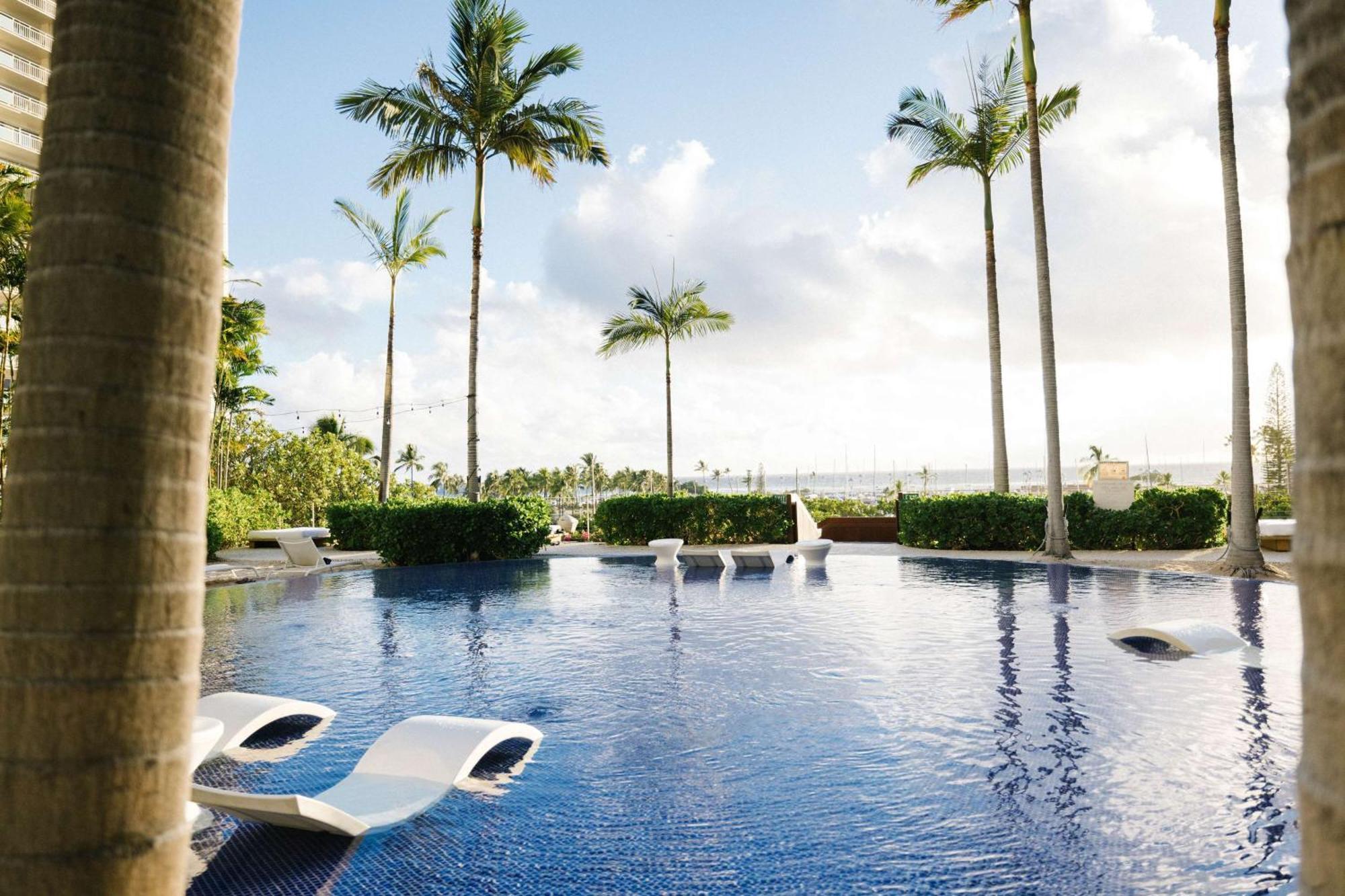 Hilton Vacation Club The Modern Hotel Honolulu