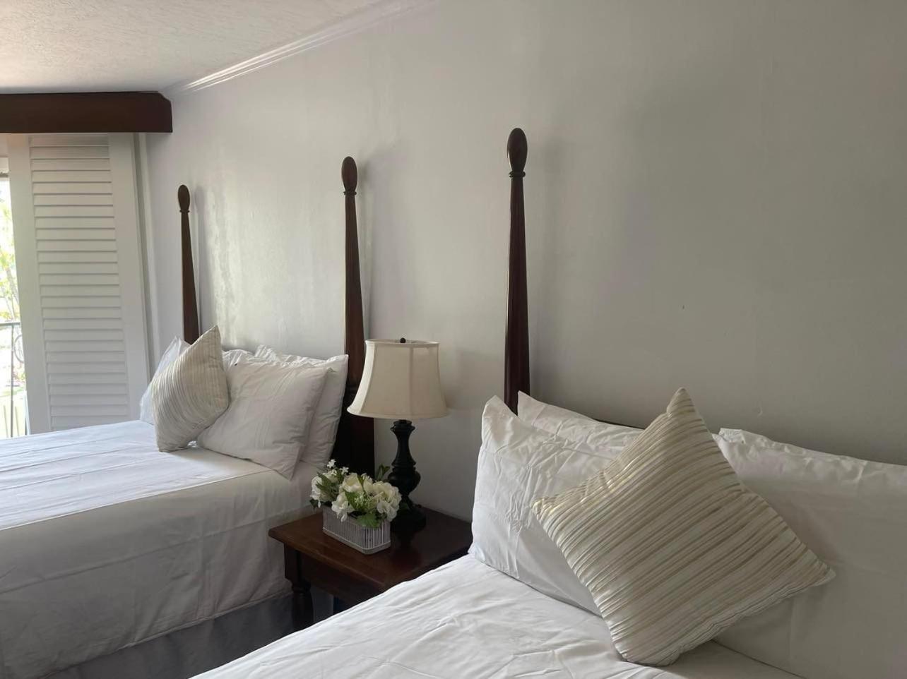 2417 At Oceanfront Kauai Drive Private Aparthotel