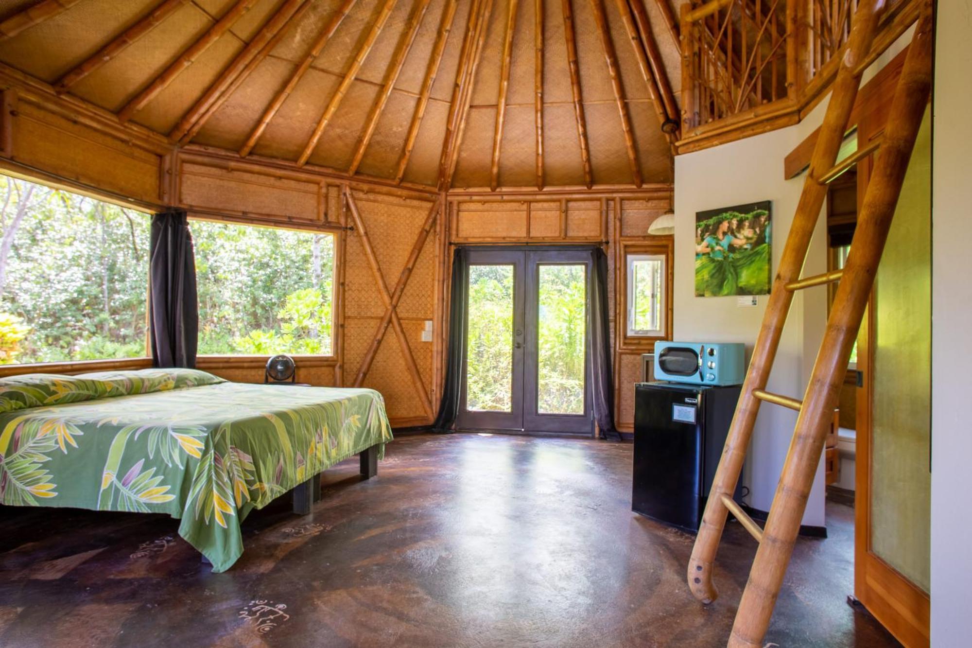 Lodge Kalani Oceanside Retreat *