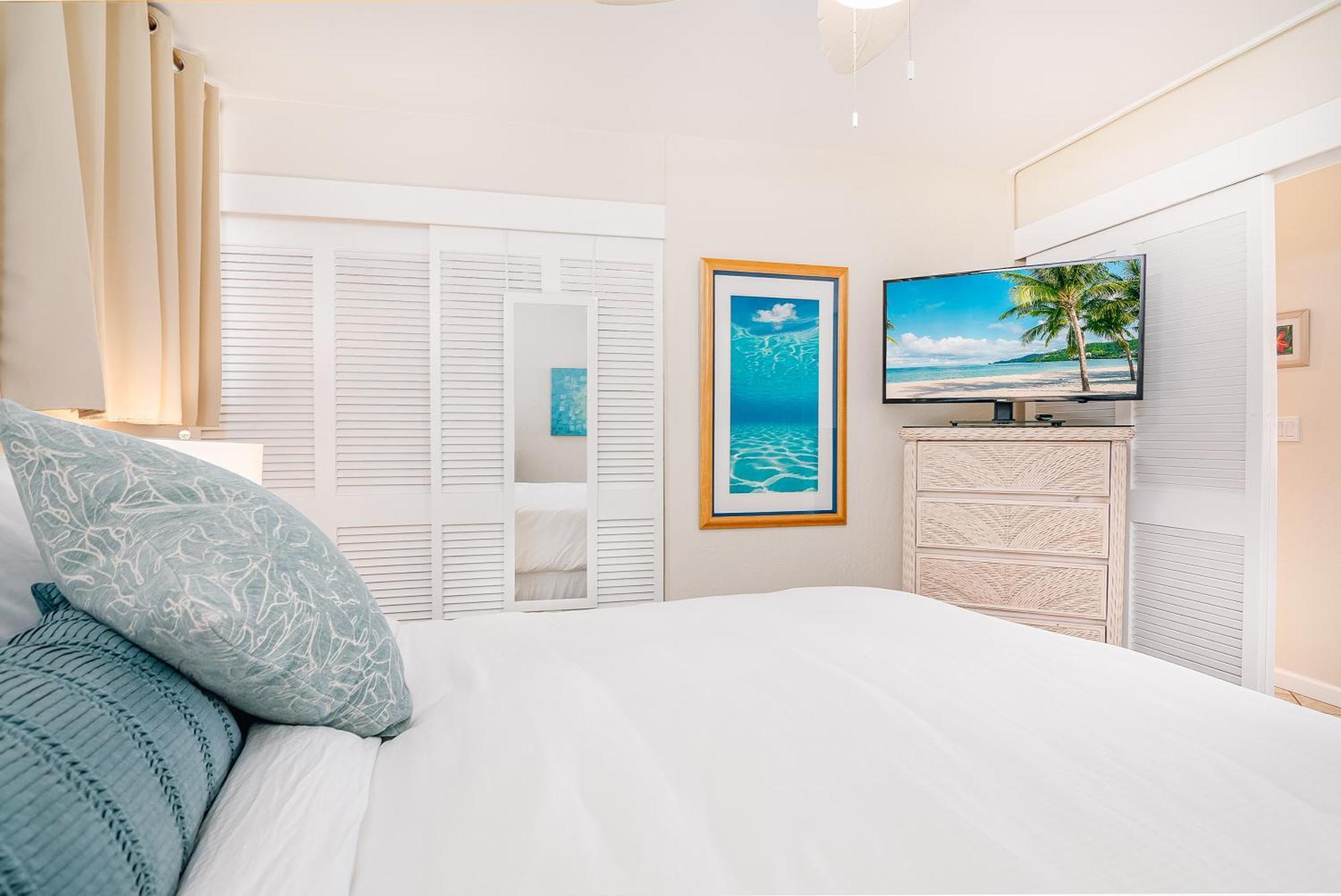 Apartment ***serendipity On The Moana - & Oceanfront - Great For Work & Play!*** *