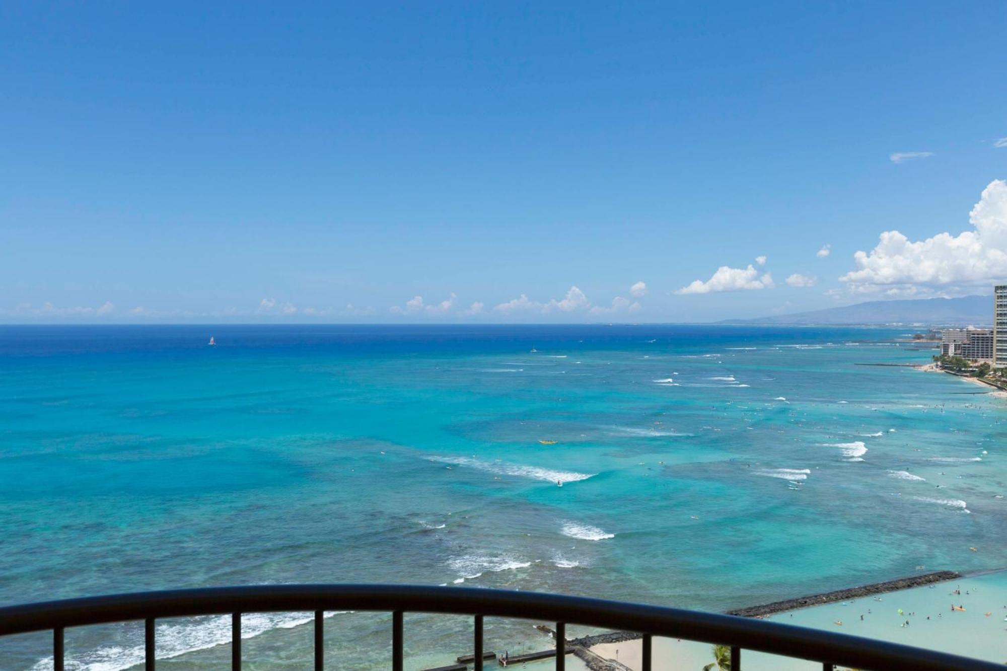 Waikiki Marriott & Resort