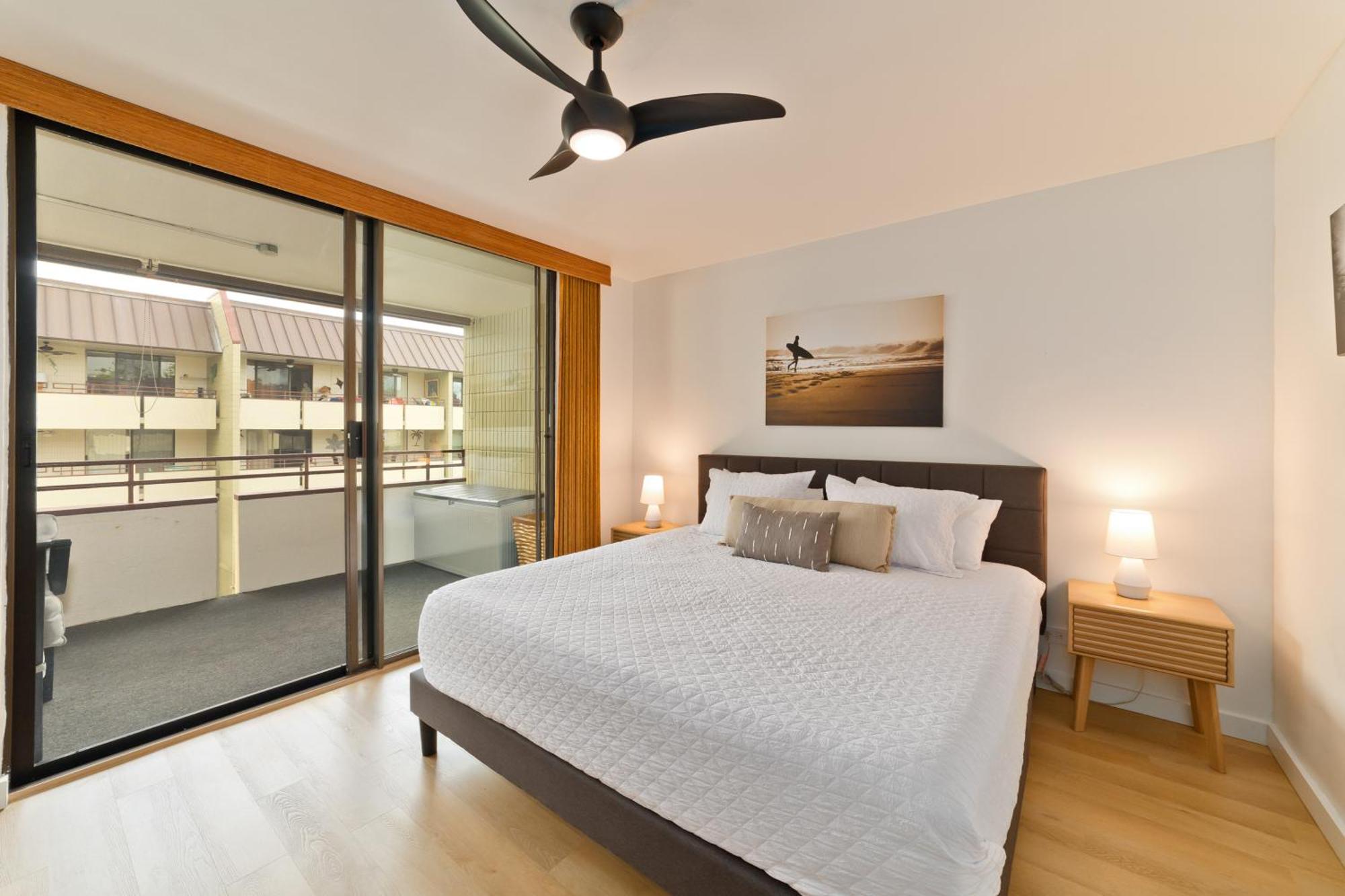 Family Getaway - Lava Room At Magic Sands Beach *