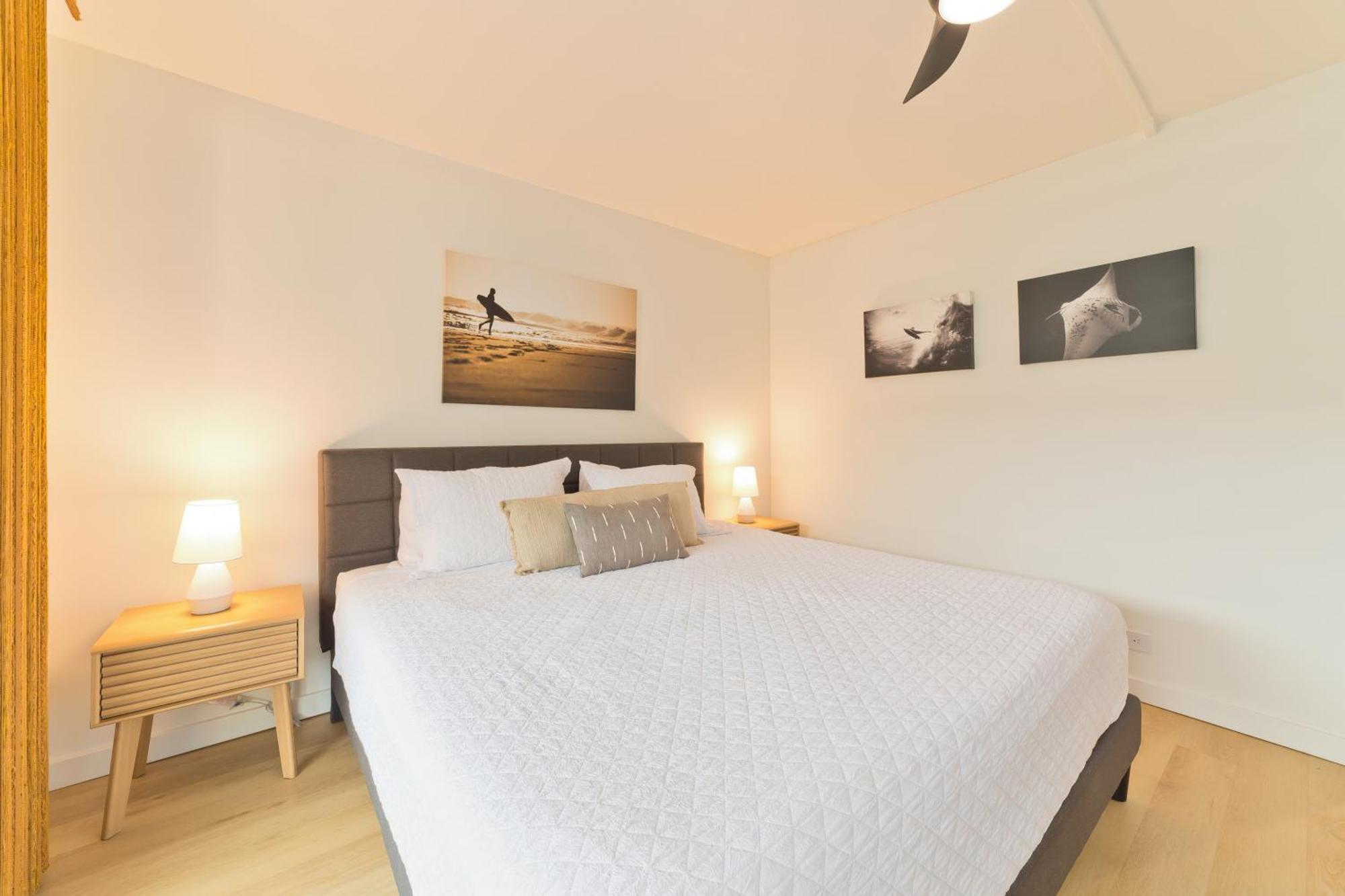 Family Getaway - Lava Room At Magic Sands Beach Apartment